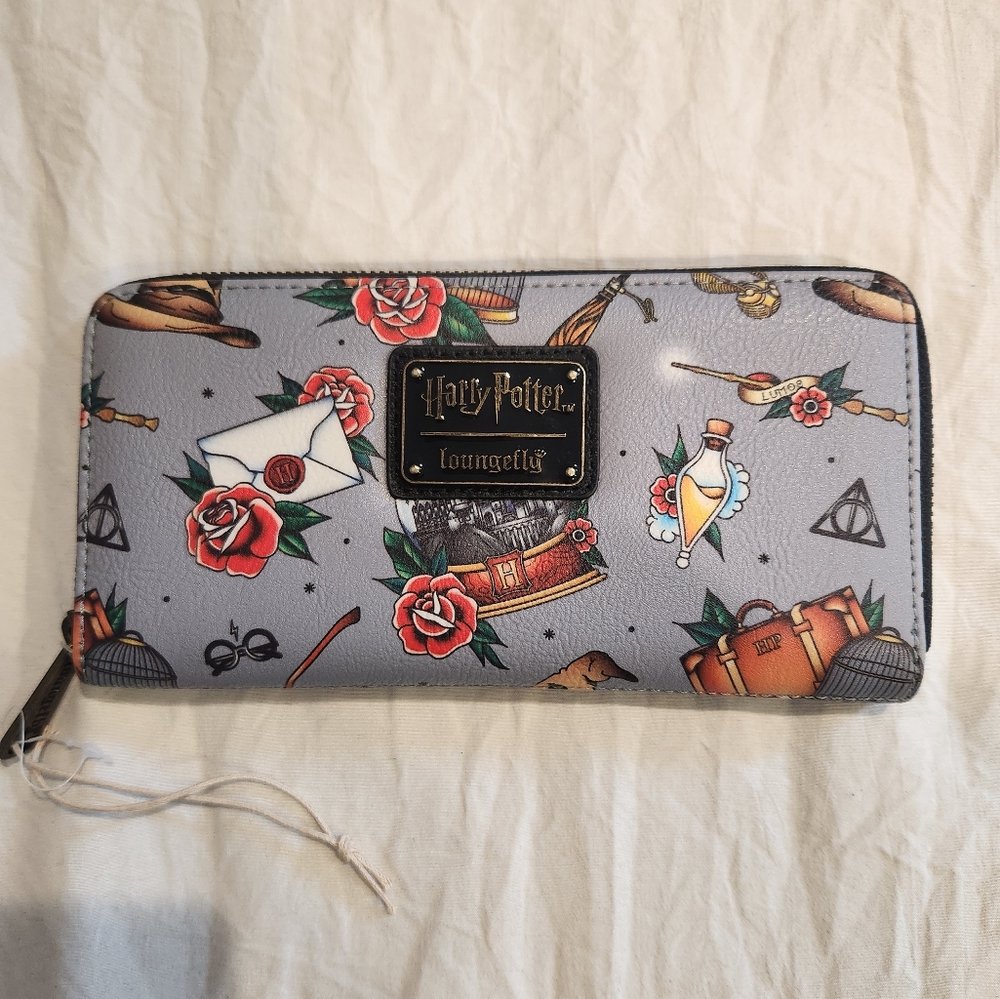 COPY - Harry Potter loungefly wallet